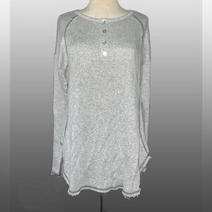 Gilli Heather Gray Long Sleeve Hensley Top Size L